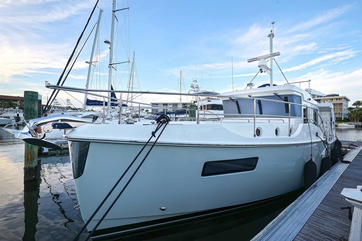 2022 Nordhavn 41